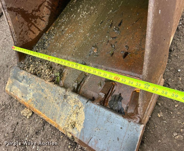 image for item DQ1068 2009 John Deere 710J  backhoe