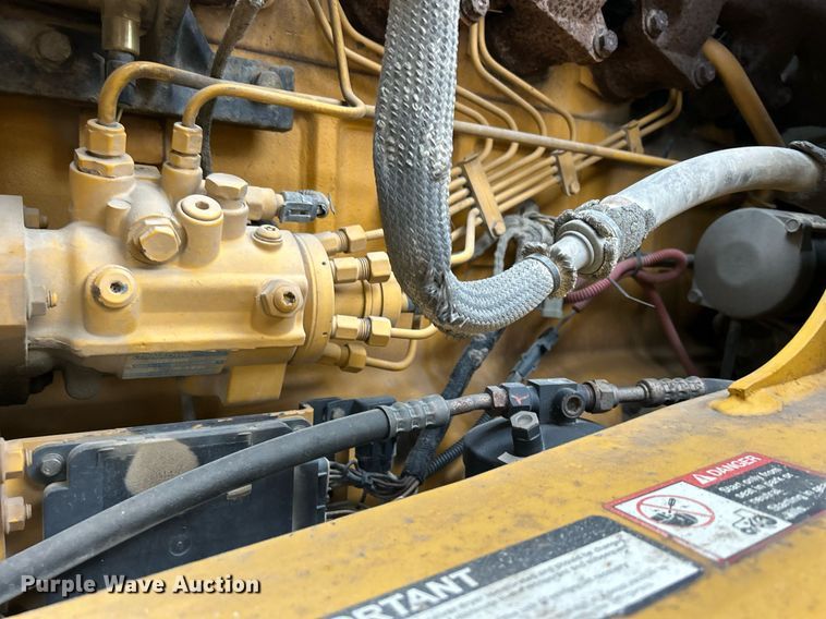 image for item DQ1068 2009 John Deere 710J  backhoe