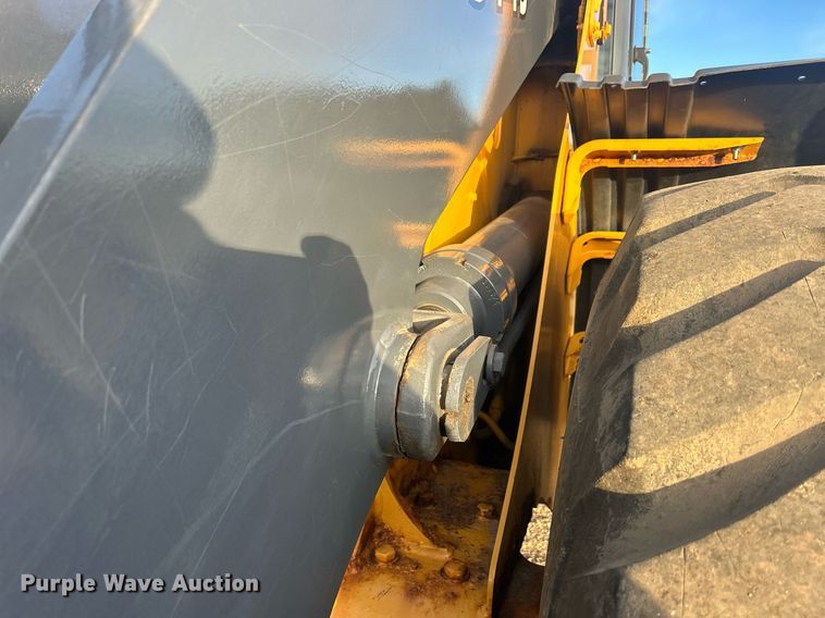 image for item DQ1072 2005 John Deere 544J  high lift wheel loader