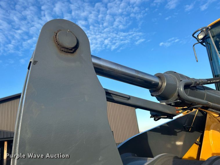 image for item DQ1072 2005 John Deere 544J  high lift wheel loader