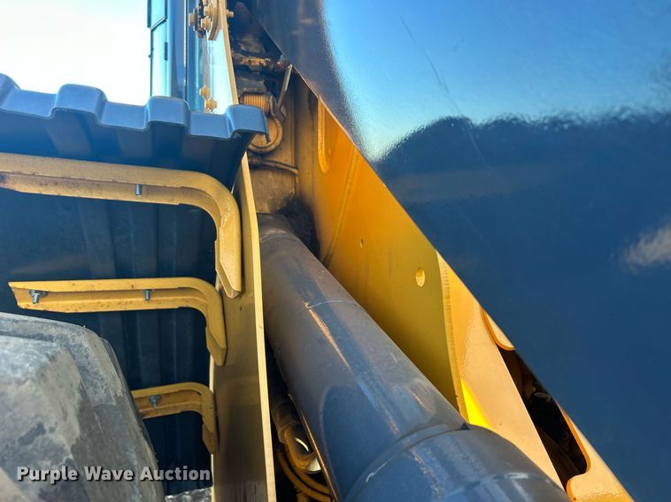 image for item DQ1072 2005 John Deere 544J  high lift wheel loader