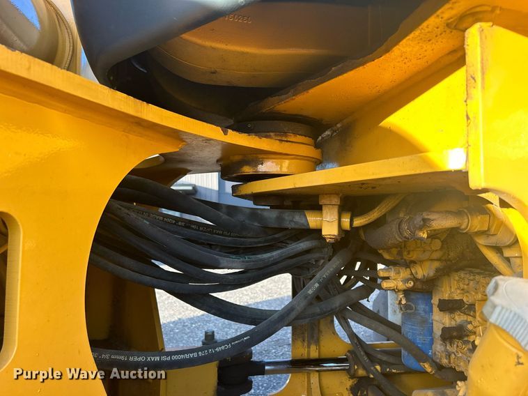 image for item DQ1072 2005 John Deere 544J  high lift wheel loader