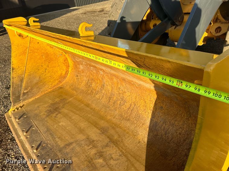 image for item DQ1072 2005 John Deere 544J  high lift wheel loader