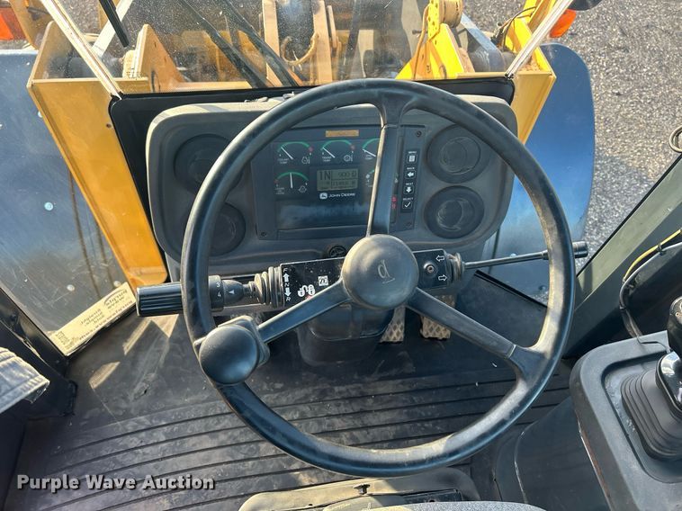 image for item DQ1072 2005 John Deere 544J  high lift wheel loader