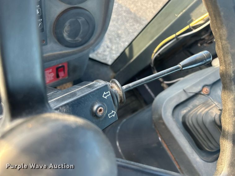 image for item DQ1072 2005 John Deere 544J  high lift wheel loader