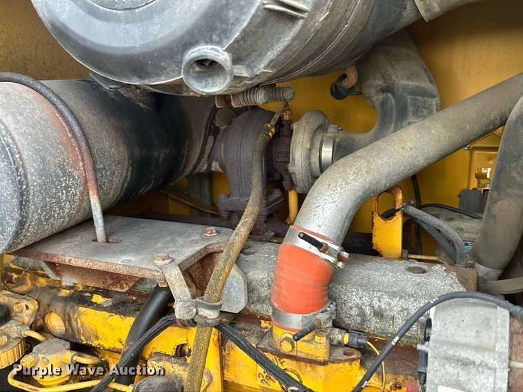 image for item DQ1072 2005 John Deere 544J  high lift wheel loader