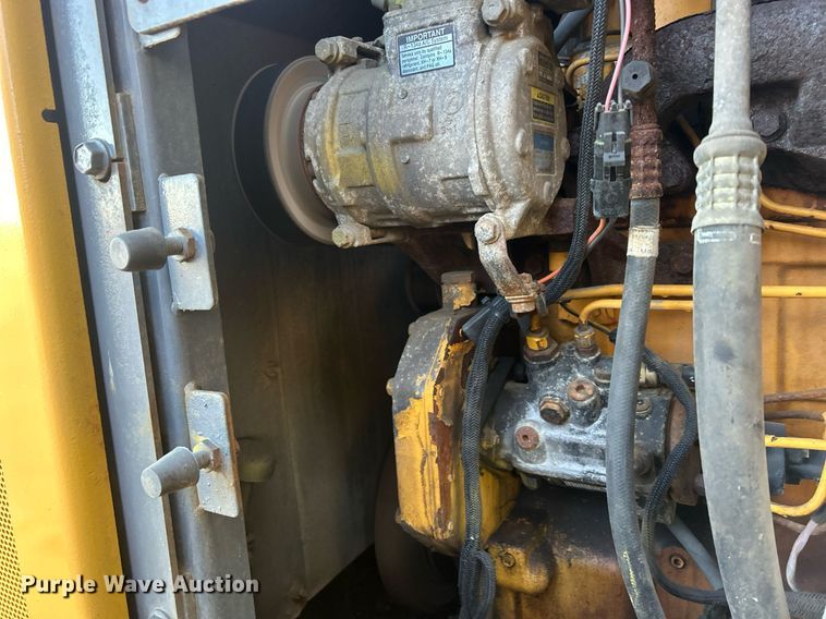 image for item DQ1072 2005 John Deere 544J  high lift wheel loader