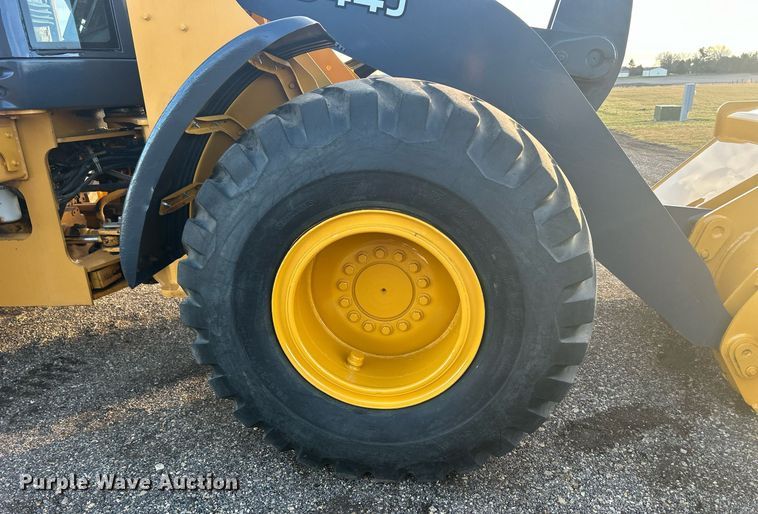 image for item DQ1072 2005 John Deere 544J  high lift wheel loader