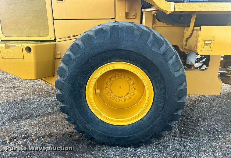 image for item DQ1072 2005 John Deere 544J  high lift wheel loader