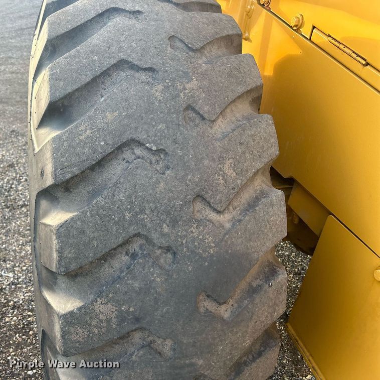 image for item DQ1072 2005 John Deere 544J  high lift wheel loader