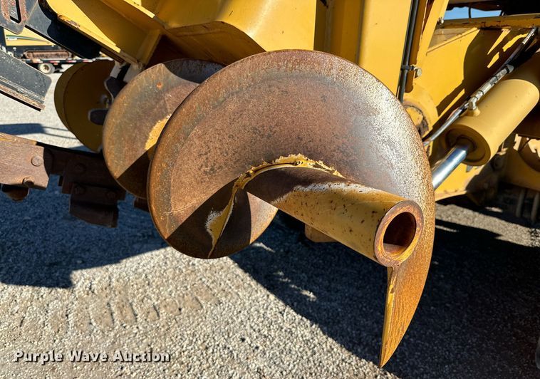 image for item DQ1556 2013 Vermeer RTX1250  trencher