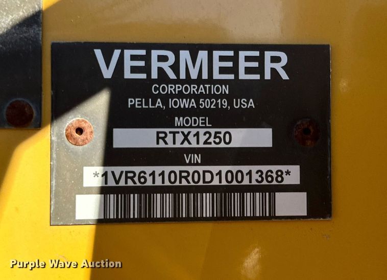 image for item DQ1556 2013 Vermeer RTX1250  trencher