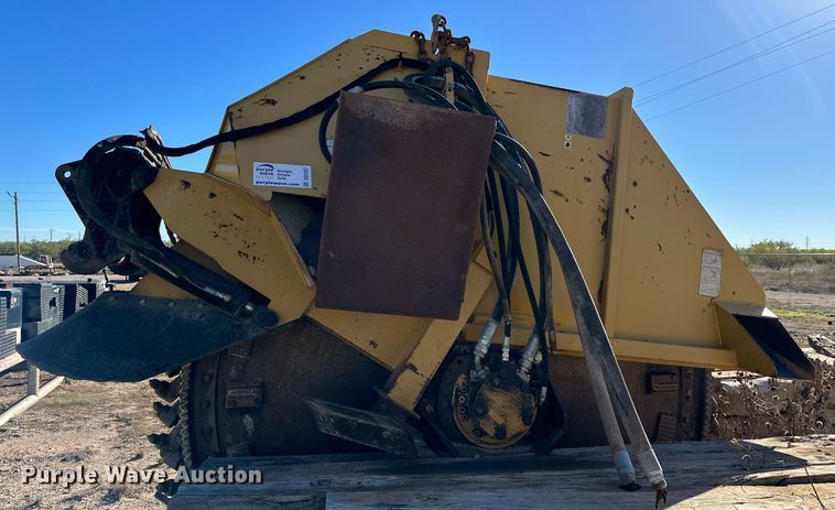 image for item DQ1557 Hydra Wheel  rock saw