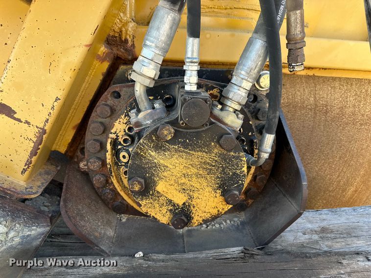 image for item DQ1557 Hydra Wheel  rock saw