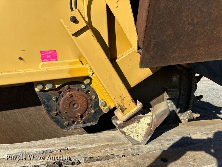 image for item DQ1557 Hydra Wheel  rock saw