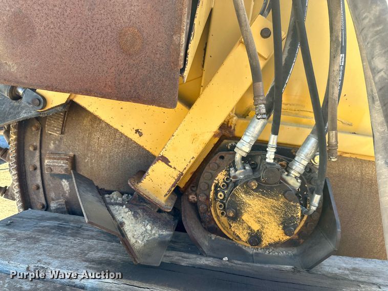 image for item DQ1557 Hydra Wheel  rock saw