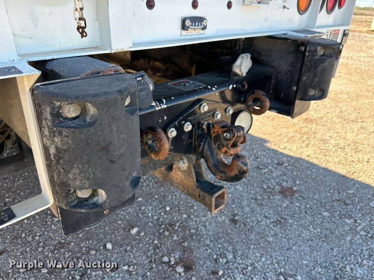 image for item DQ1558 2012 International WorkStar 7400  bucket truck