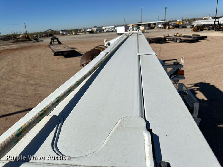 image for item DQ1561 2008 International WorkStar 7400  digger derrick truck