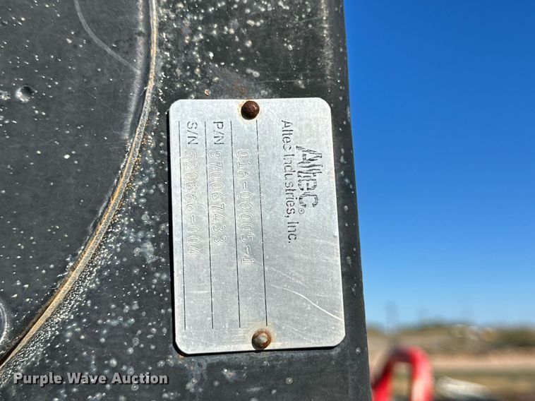 image for item DQ1561 2008 International WorkStar 7400  digger derrick truck