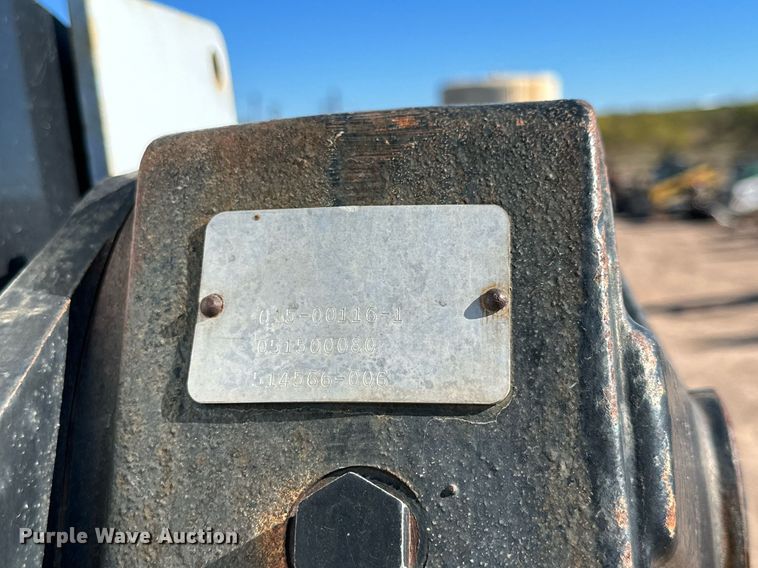 image for item DQ1563 2010 Freightliner Business Class M2 106  digger derrick truck