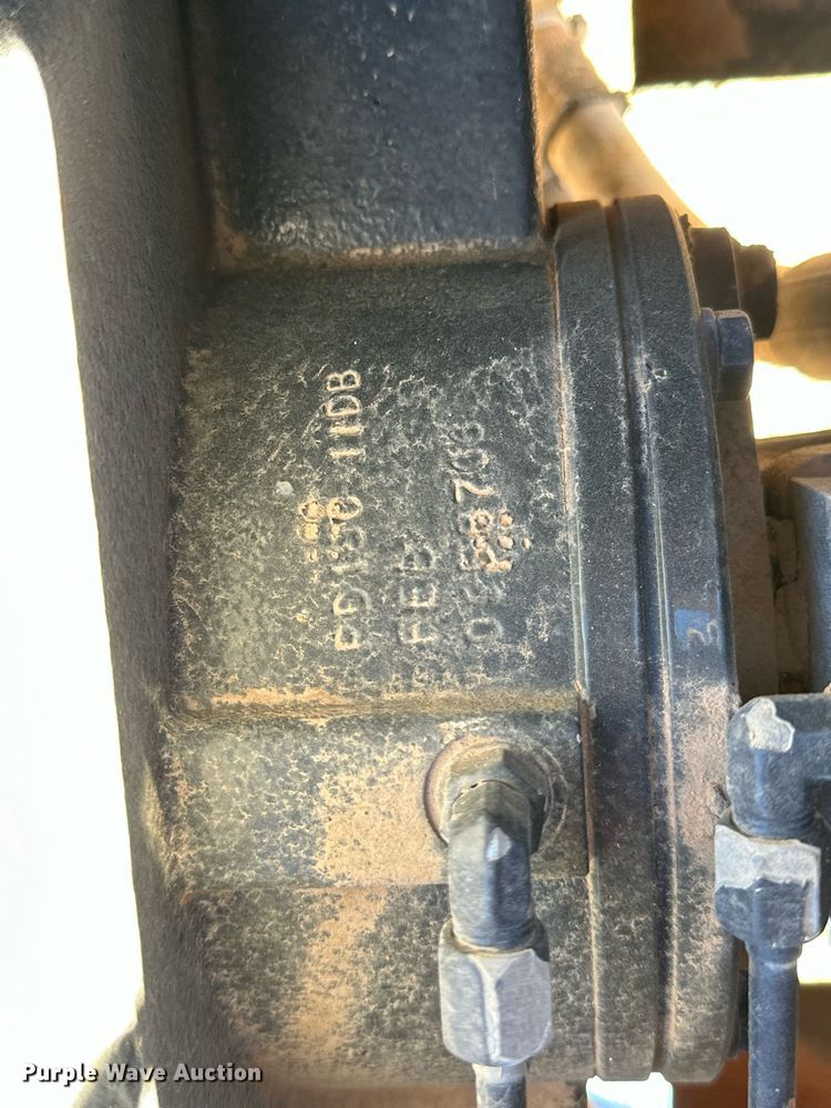 image for item DQ1563 2010 Freightliner Business Class M2 106  digger derrick truck