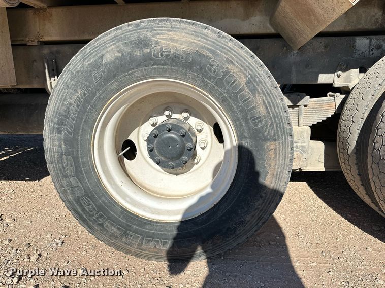 image for item DQ1563 2010 Freightliner Business Class M2 106  digger derrick truck