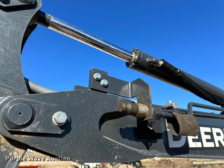 image for item DQ1564 2019 John Deere 35G  mini excavator