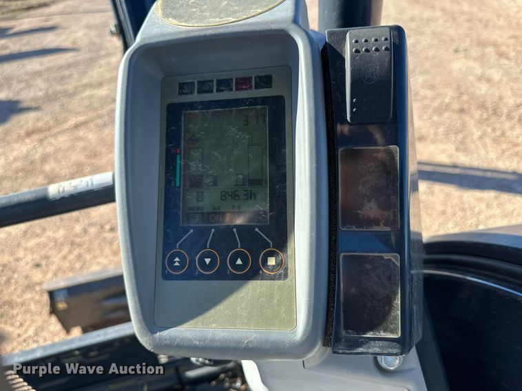 image for item DQ1564 2019 John Deere 35G  mini excavator