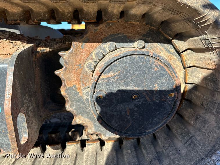 image for item DQ1564 2019 John Deere 35G  mini excavator