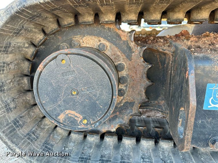 image for item DQ1564 2019 John Deere 35G  mini excavator