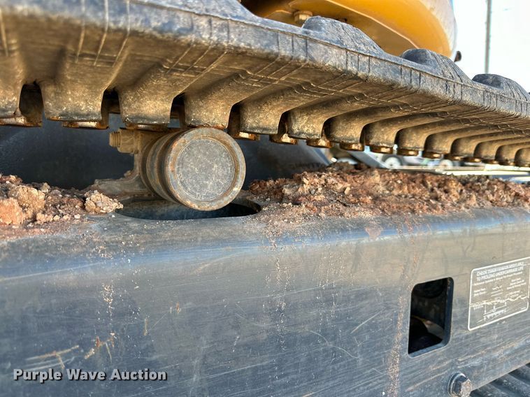 image for item DQ1564 2019 John Deere 35G  mini excavator