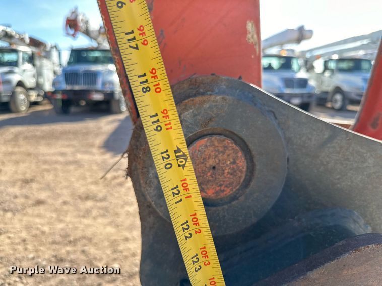 image for item DQ1565 2019 Hitachi Zaxis 135US-6N  excavator