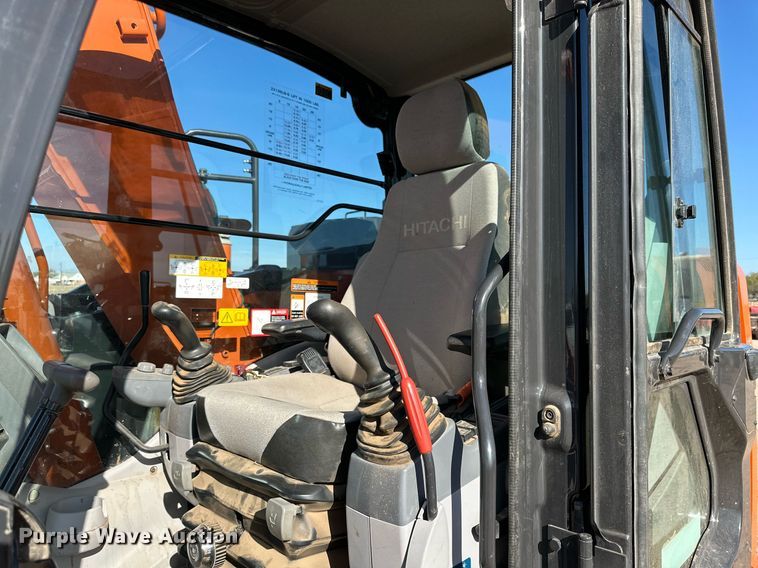 image for item DQ1565 2019 Hitachi Zaxis 135US-6N  excavator