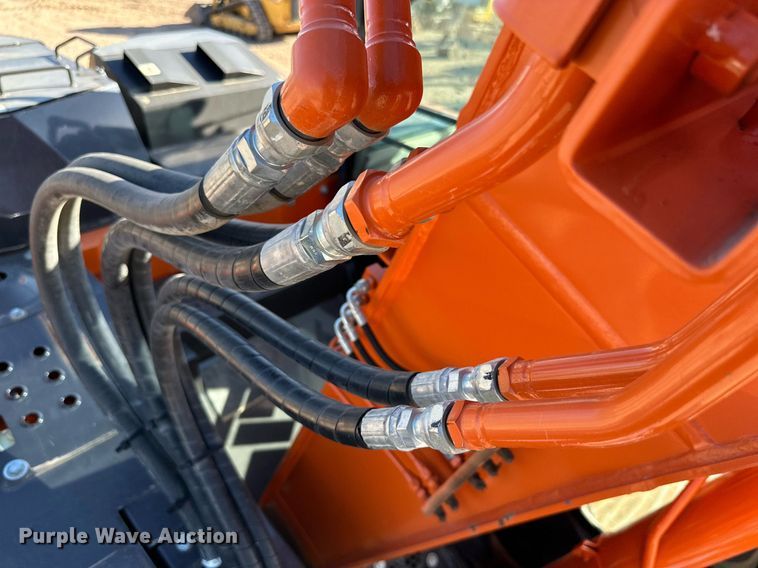 image for item DQ1565 2019 Hitachi Zaxis 135US-6N  excavator