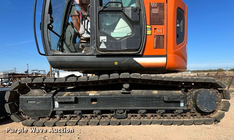 image for item DQ1565 2019 Hitachi Zaxis 135US-6N  excavator