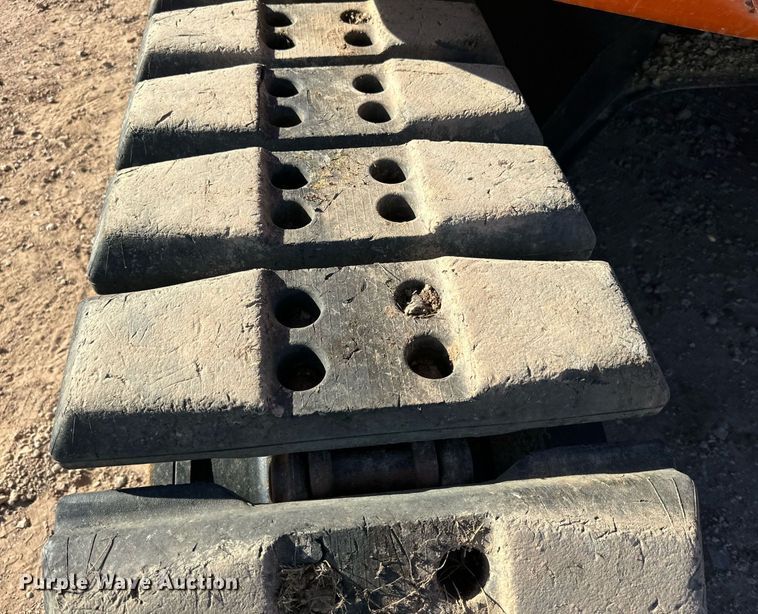 image for item DQ1565 2019 Hitachi Zaxis 135US-6N  excavator