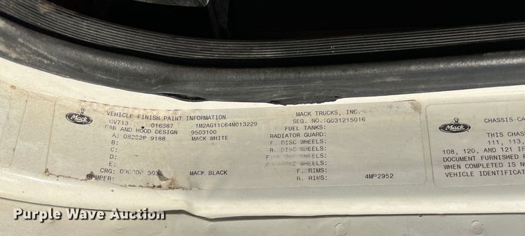 image for item DQ2207 2004 Mack CV713  dump truck