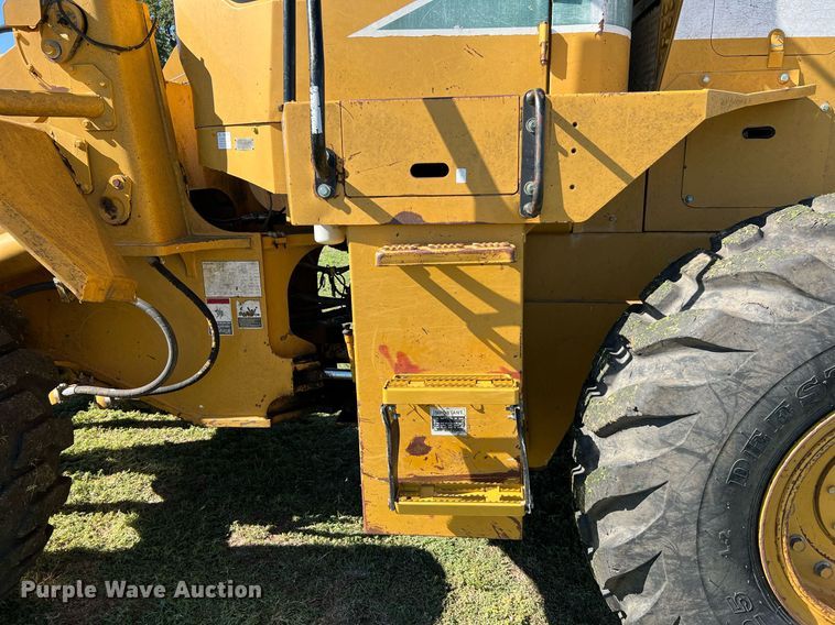 image for item DQ2231 1999 Kawasaki 70 Z-IV  wheel loader