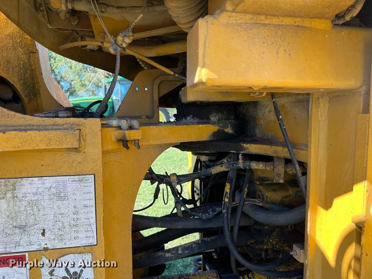 image for item DQ2231 1999 Kawasaki 70 Z-IV  wheel loader