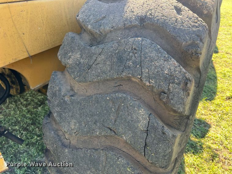 image for item DQ2231 1999 Kawasaki 70 Z-IV  wheel loader