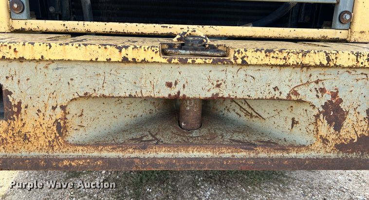 image for item DQ2310 1997 Komatsu WA500-1LE  wheel loader