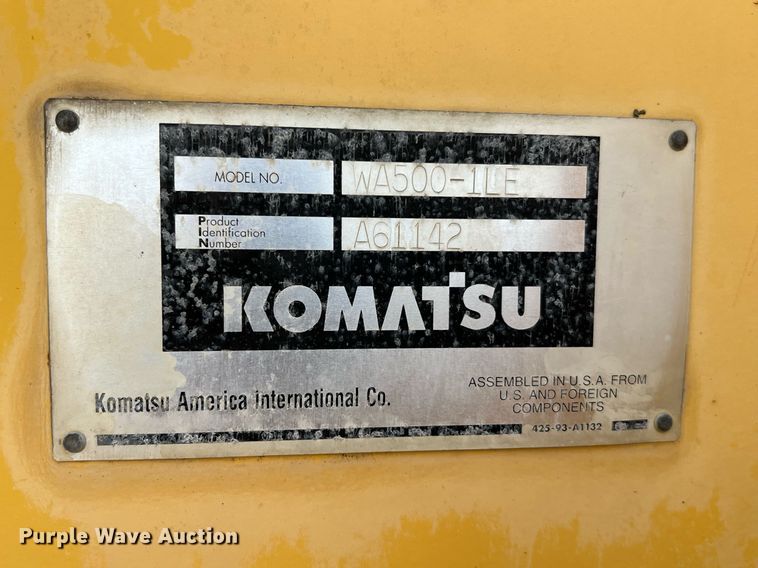 image for item DQ2310 1997 Komatsu WA500-1LE  wheel loader