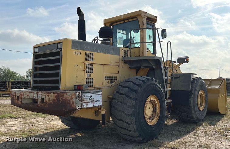 image for item DQ2311 1999 Komatsu WA500-3L  wheel loader