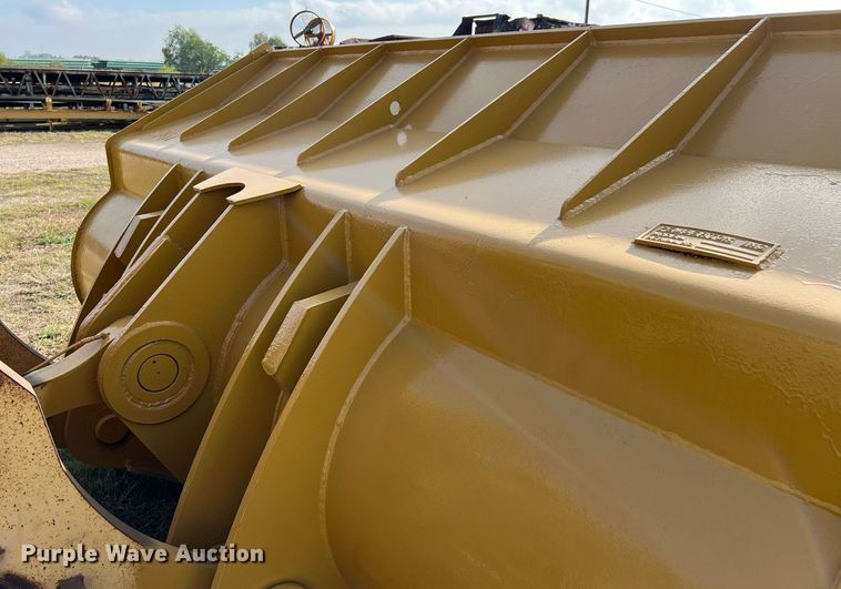 image for item DQ2311 1999 Komatsu WA500-3L  wheel loader