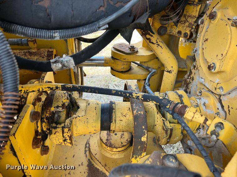 image for item DQ2311 1999 Komatsu WA500-3L  wheel loader