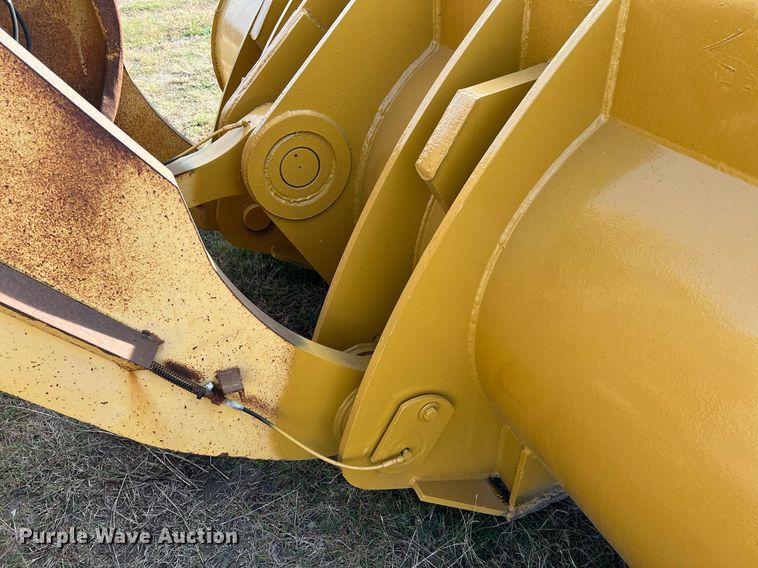 image for item DQ2311 1999 Komatsu WA500-3L  wheel loader
