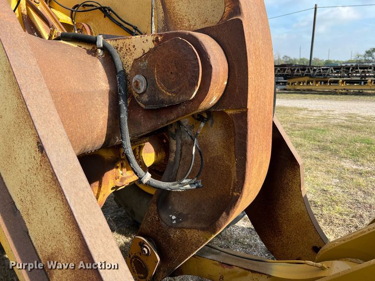 image for item DQ2311 1999 Komatsu WA500-3L  wheel loader