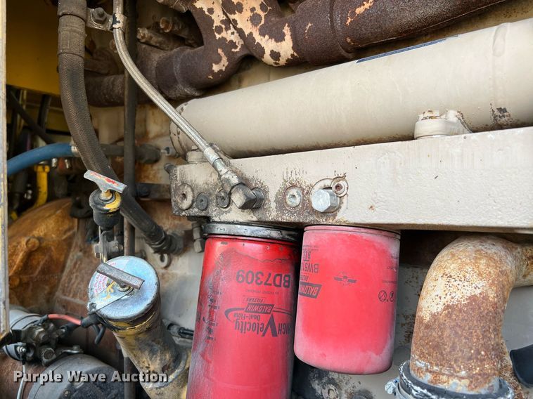 image for item DQ2311 1999 Komatsu WA500-3L  wheel loader