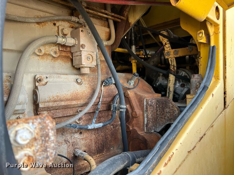 image for item DQ2311 1999 Komatsu WA500-3L  wheel loader