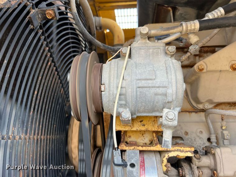 image for item DQ2311 1999 Komatsu WA500-3L  wheel loader